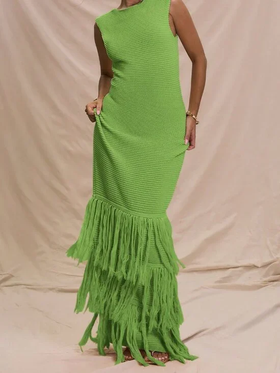 Green Elegant Sleeveless Ribbed Women's Maxi Dress with Frayed Hem - Picture 4 of 6